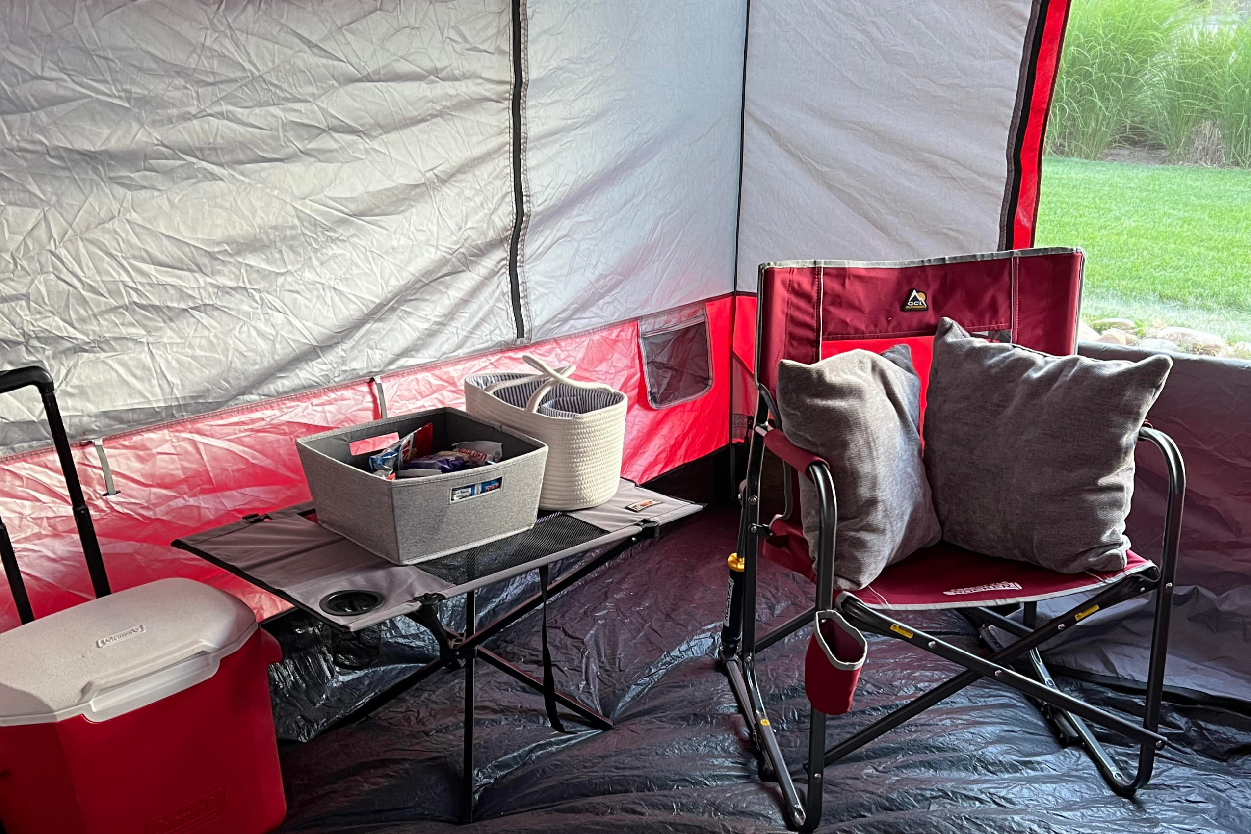 Chair, table with supplies, and cooler in the parent pod.